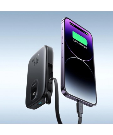 Joyroom JR-PBF18 22.5W 10000mAh Powerbank with Built-in Lightning Cable + USB-C Cable 0.25 cm - Black