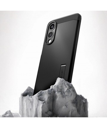 Spigen Tough Armor MagSafe case for Samsung Galaxy S25 Edge - black