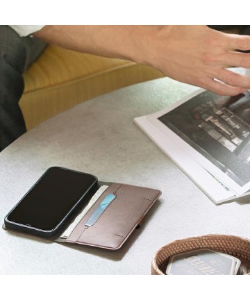 Uniq Journa case for iPhone 12 / iPhone 12 Pro - gray