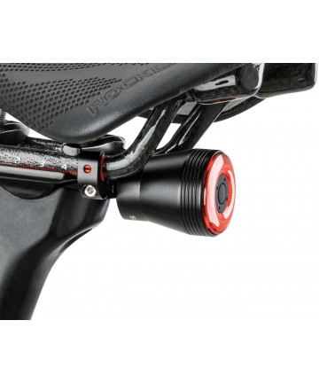 Rockbros Q5 Rear Bike Light with Intelligent Stop System - Black