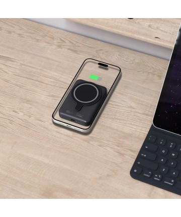 Tech-Protect LifeMag PB11 Powerbank with MagSafe 10000mAh 15W USB-C port - black + USB-C cable