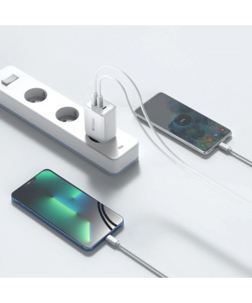 Tech-Protect C65W charger 2x USB-C PD 65W / USB-A QC 3.0 - white