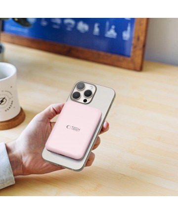 Tech-Protect LifeMag PB10 Powerbank with MagSafe 5000mAh 15W USB-C port - pink + USB-C cable
