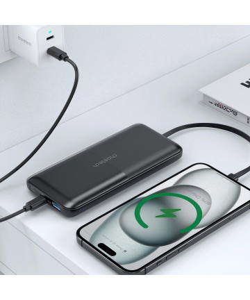Powerbank Choetech B654 10000mAh 22.5W USB-A / USB-C / micro USB with built-in USB-C / Lightning cable - black
