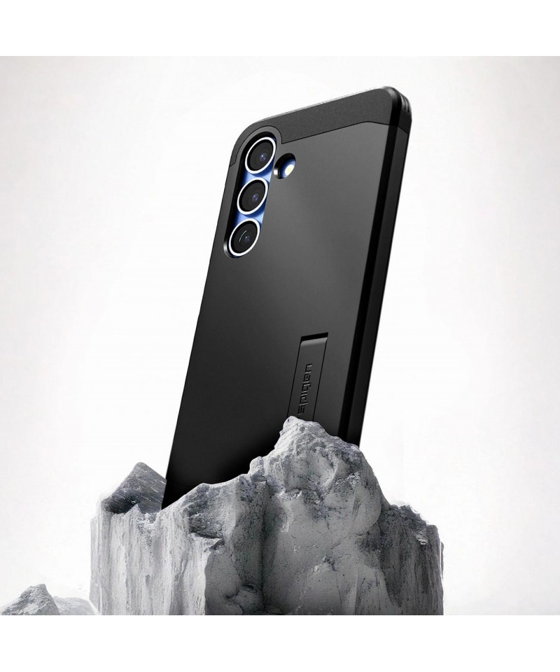 Spigen Tough Armor MagSafe case for Samsung Galaxy S25 - black