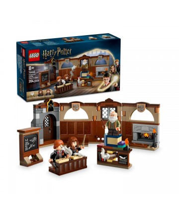 LEGO® Harry Potter™: Hogwarts™ Castle: Charms Class (76442)