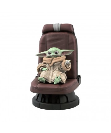 Diamond Disney Star Wars: The Mandalorian - The Child in Co-Pilot Seat Statue (1/2) (AUG202092)